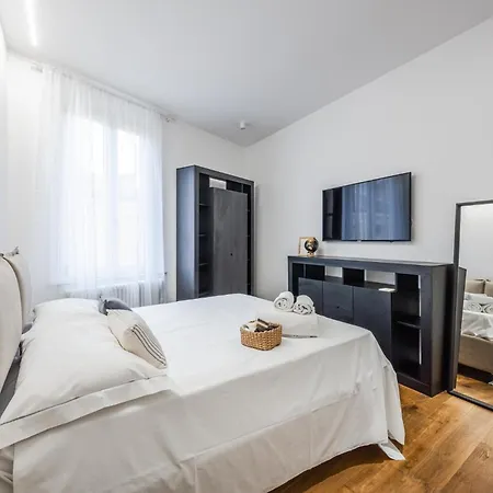 Emilia Academy Apartment *